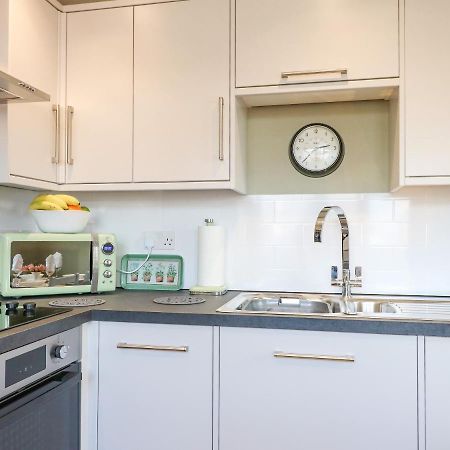 George'S Place Froghall Bagian luar foto